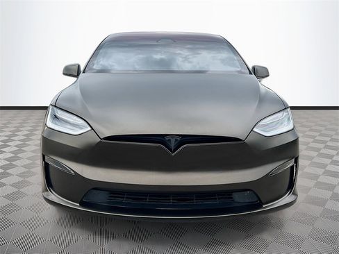 Used 2022 Tesla Model X image 2