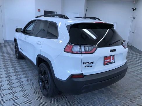 Used 2023 Jeep Cherokee Altitude Lux w/ Lux Elite Package image 8