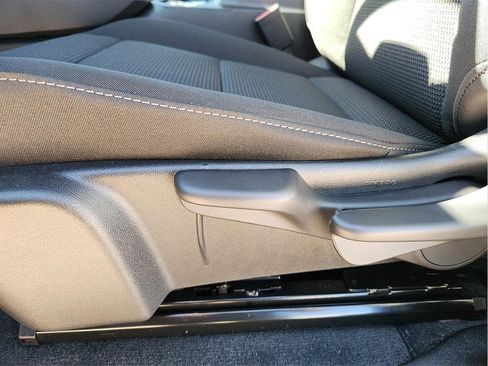 New 2026 GMC Canyon Elevation image 16