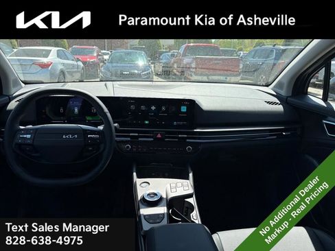 New 2026 Kia Sportage EX AWD/4WD image 7