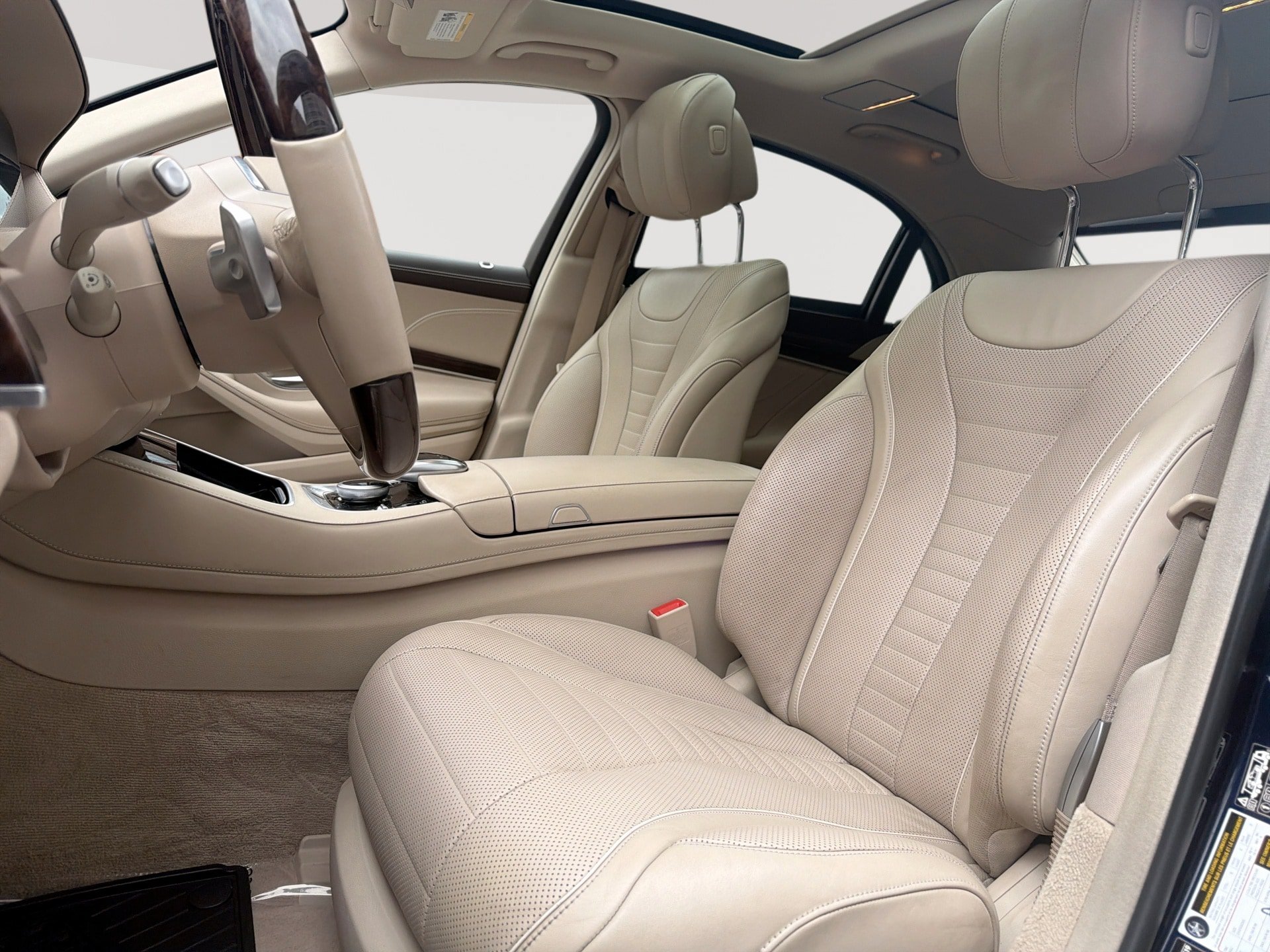 Used 2020 Mercedes-Benz S 560 4MATIC Sedan image 13