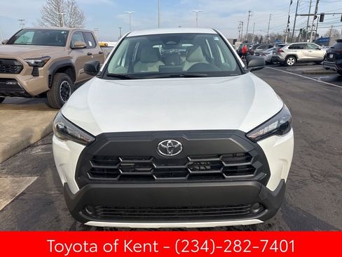 New 2026 Toyota Corolla Cross L image 10