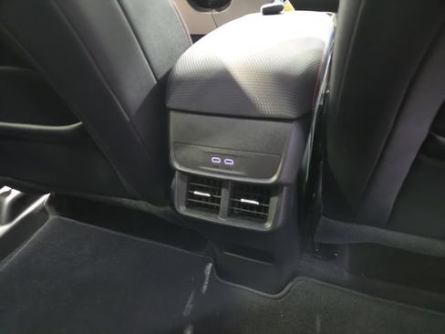 Used 2025 Chevrolet Equinox RS w/ Safety and Technology Package AWD/4WD image 27