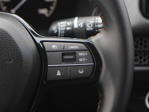 Used 2026 Honda HR-V Sport image 18