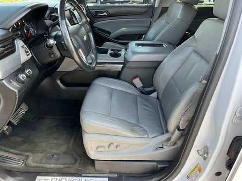 Used 2015 Chevrolet Tahoe LT w/ Luxury Package AWD/4WD image 31