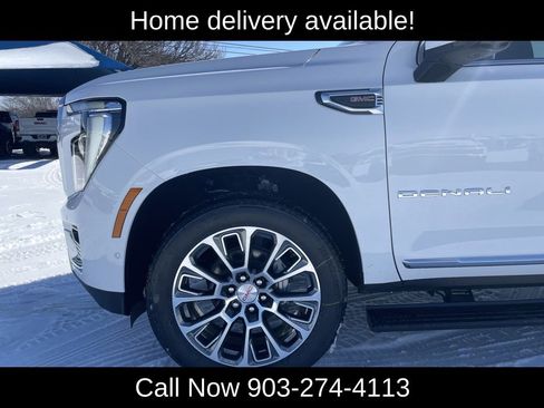 New 2026 GMC Yukon Denali w/ Sun & Power Step Package image 28