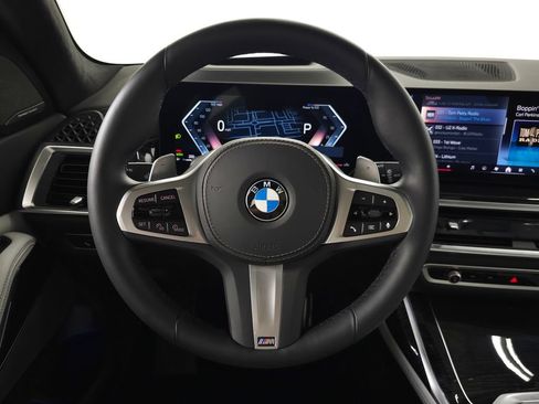 Used 2026 BMW X7 xDrive40i w/ Executive Package AWD/4WD image 22