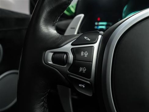Used 2021 Aston Martin V8 Vantage Coupe RWD image 20