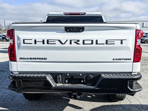 Used 2026 Chevrolet Silverado 1500 Custom Trail Boss w/ Turbomax Blackout Package image 5