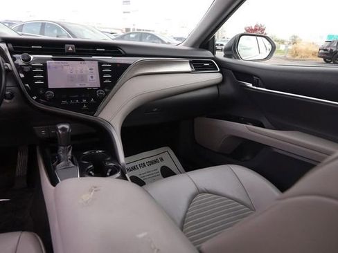 Used 2019 Toyota Camry SE w/ Audio Package image 24