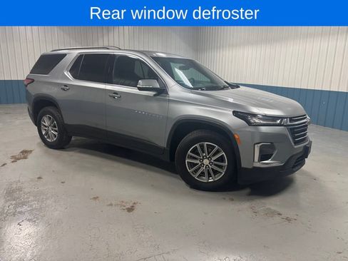 Used 2023 Chevrolet Traverse LT image 7