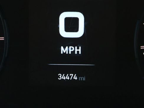 Used 2024 RAM ProMaster 2500 w/ Convenience Group image 22