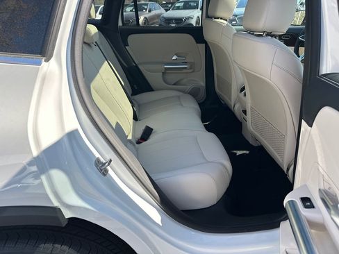 New 2026 Mercedes-Benz GLA 250 image 17