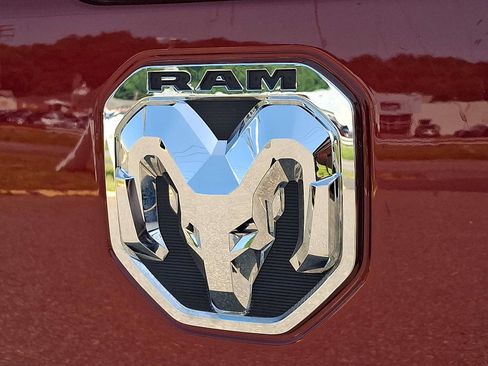 Used 2022 RAM 1500 Big Horn AWD/4WD image 31