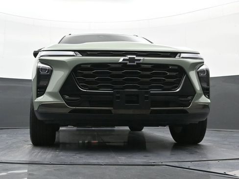 Used 2024 Chevrolet Trax ACTIV w/ Sunroof Package image 22