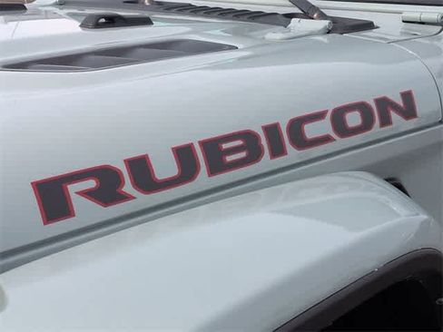 Used 2023 Jeep Wrangler Unlimited Rubicon w/ Cold Weather Group image 13