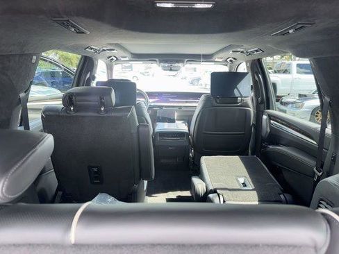 New 2025 Cadillac Escalade ESV Premium Luxury Platinum image 22