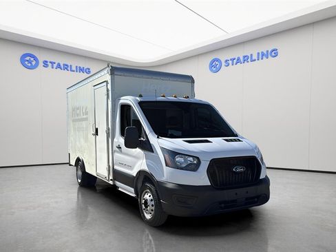 Used 2023 Ford Transit 350 DRW image 14