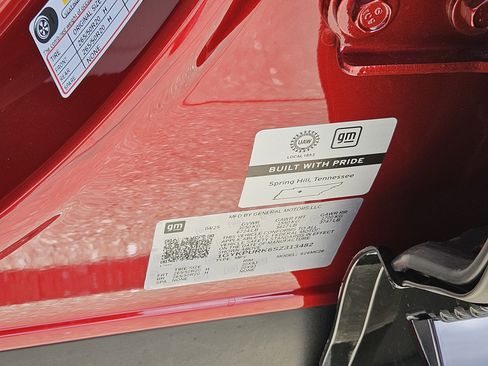 New 2025 Cadillac Lyriq Sport image 37