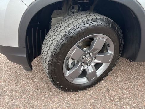 Certified 2025 Honda Ridgeline TrailSport image 4