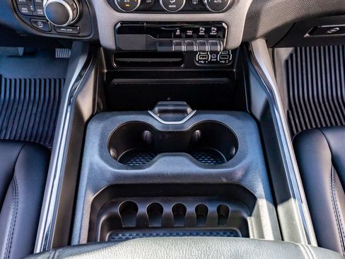 Used 2023 RAM 1500 Big Horn AWD/4WD image 29