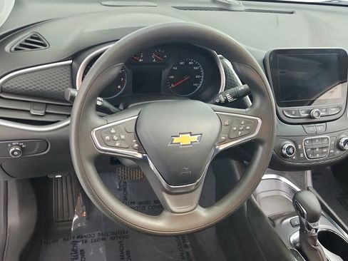 Used 2024 Chevrolet Malibu LT w/ LPO, Floor Liner Package FWD image 18