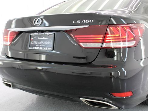 Used 2017 Lexus LS 460 w/ Comfort Package RWD image 23