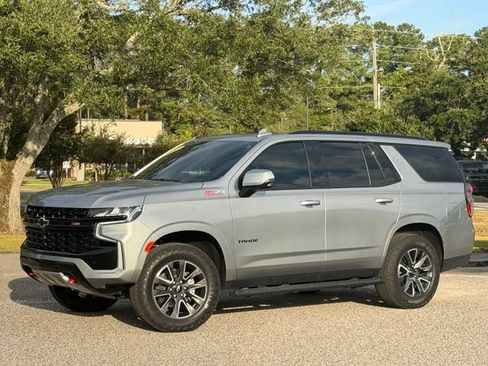 Used 2024 Chevrolet Tahoe Z71 w/ Luxury Package AWD/4WD image 1