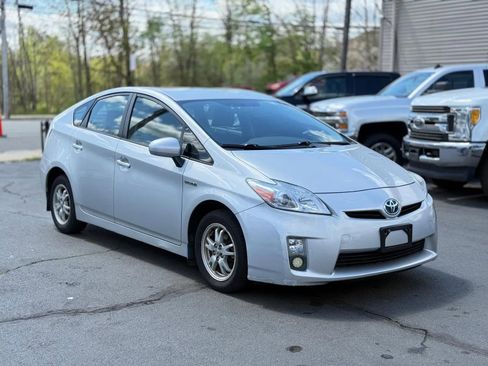 Used 2011 Toyota Prius Two FWD image 3