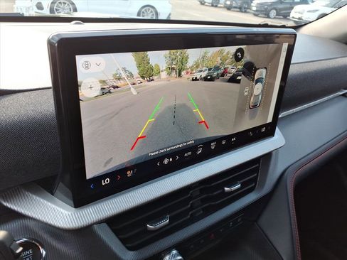 Used 2025 Ford Explorer ST-Line image 14