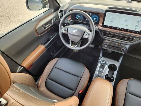 New 2025 Ford Bronco Sport Outer Banks image 10