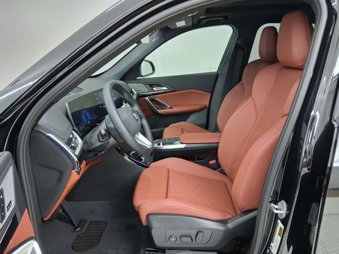 New 2026 BMW X1 xDrive28i w/ Technology Package image 3