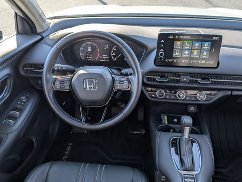 Used 2025 Honda HR-V EX-L image 15