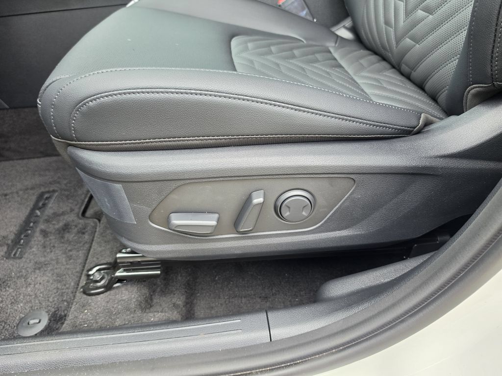 New 2026 Kia Sportage X-Line AWD/4WD image 21
