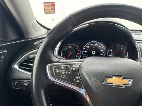 Used 2024 Chevrolet Malibu LT FWD image 13