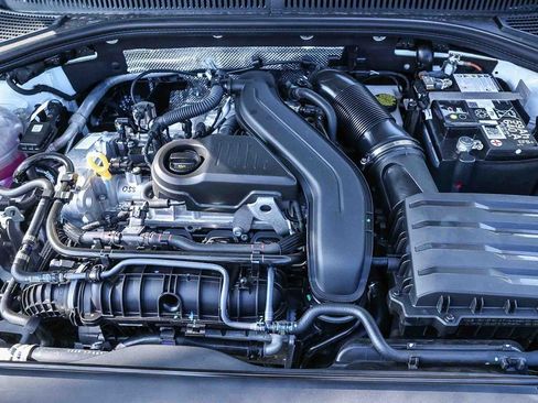 New 2026 Volkswagen Jetta SE image 39