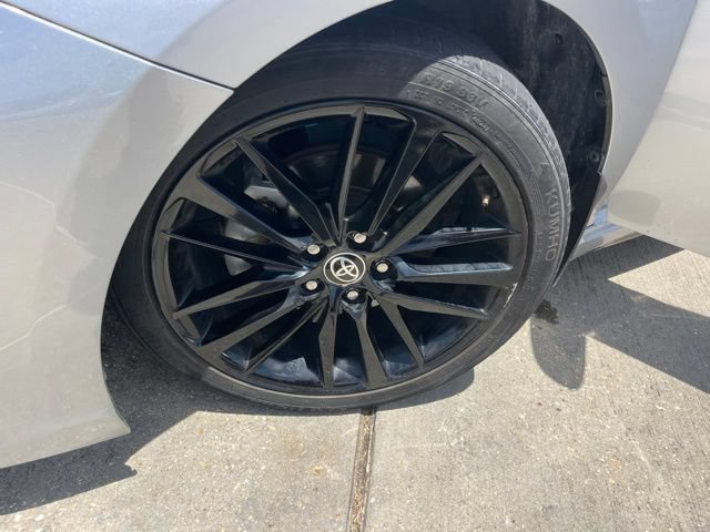 Used 2022 Toyota Camry XSE FWD image 28