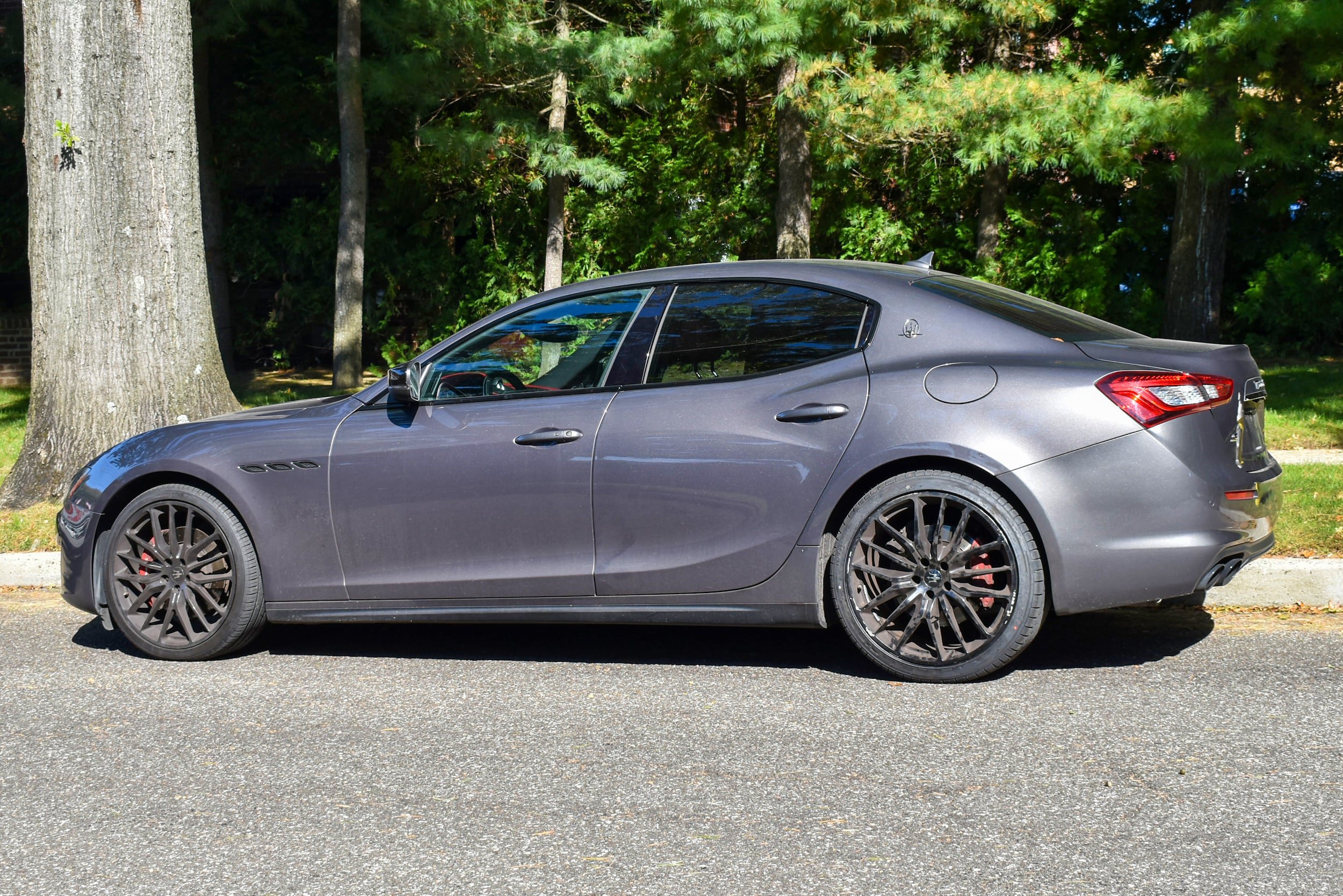 Used 2019 Maserati Ghibli S RWD image 7