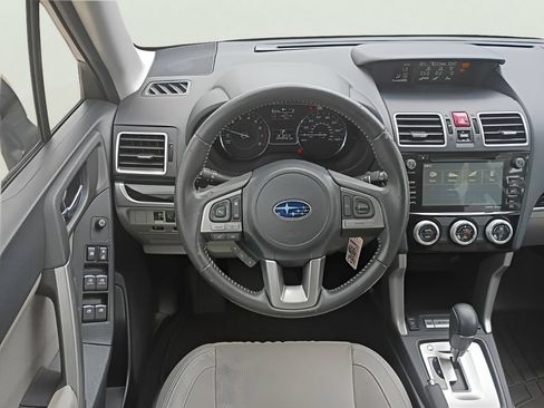 Used 2017 Subaru Forester 2.5i Limited AWD/4WD image 28