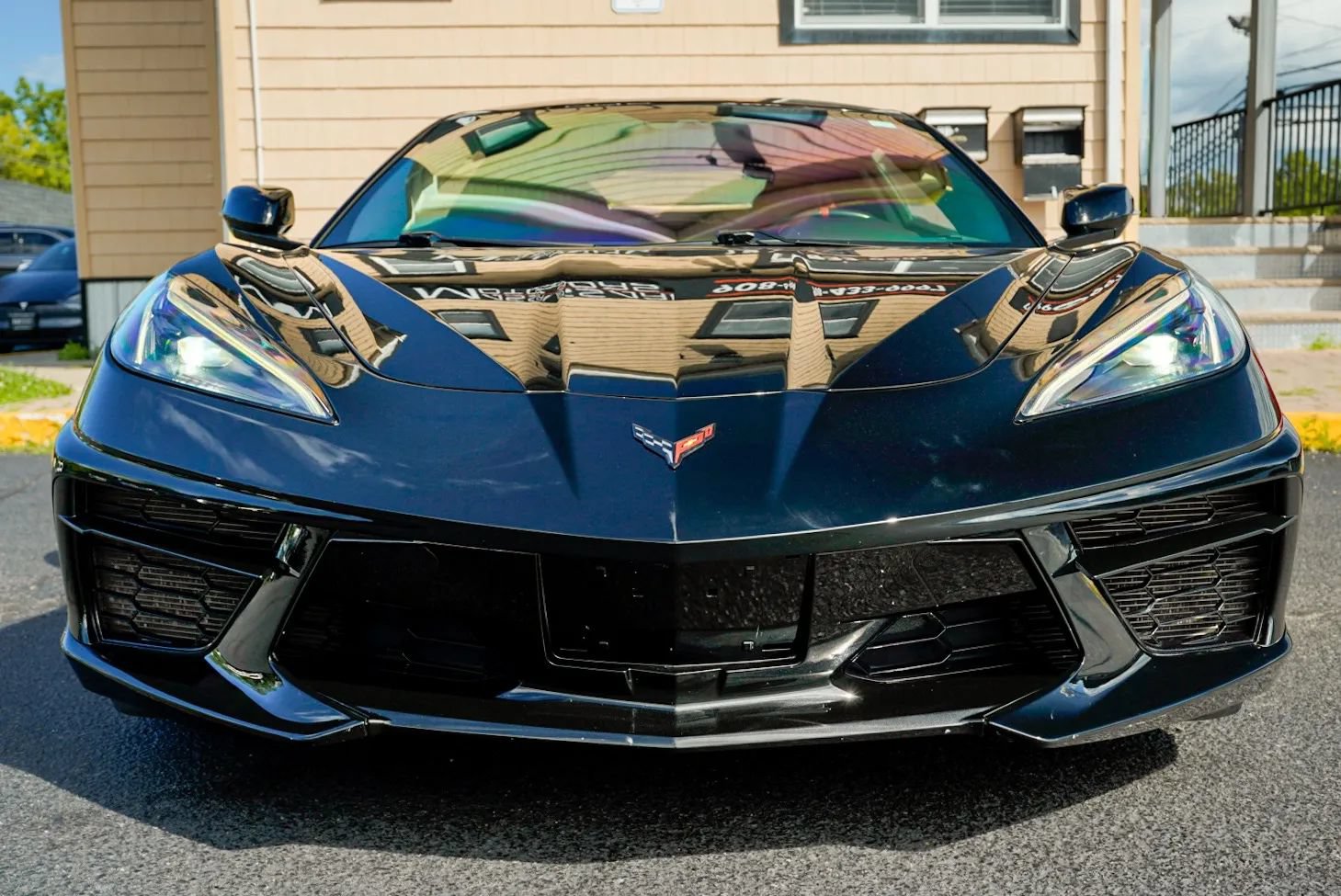 Used 2021 Chevrolet Corvette Stingray Coupe w/ 1LT RWD image 11