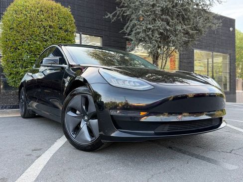 Used 2018 Tesla Model 3 Long Range image 8