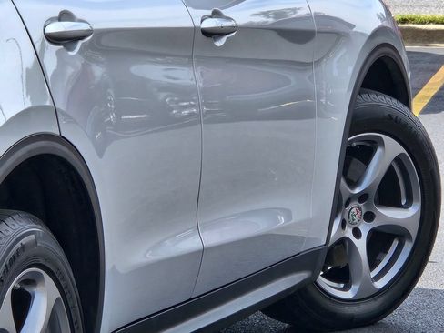 Used 2021 Alfa Romeo Stelvio Sprint w/ Sun & Sound Package AWD/4WD image 20