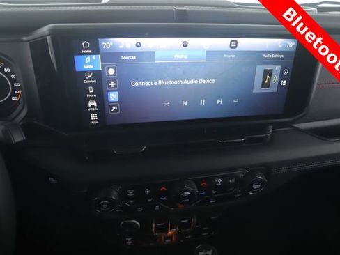 Used 2024 Jeep Wrangler Unlimited Rubicon w/ XTREMEE 35" Tire Package image 6