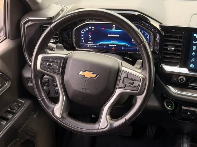 Used 2022 Chevrolet Silverado 1500 LTZ AWD/4WD image 17