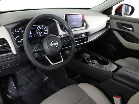 Certified 2023 Nissan Rogue SV image 19