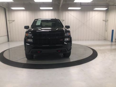 Used 2019 Chevrolet Silverado 1500 Custom Trail Boss w/ Infotainment Package AWD/4WD image 3