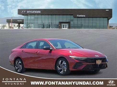 New 2025 Hyundai Elantra SEL image 1