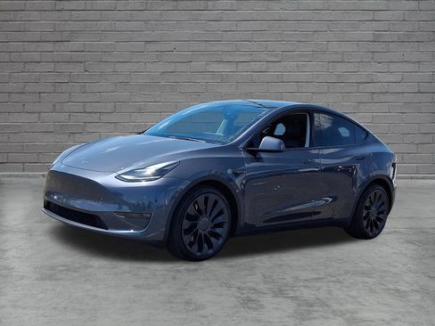 Used 2022 Tesla Model Y Performance AWD/4WD image 5