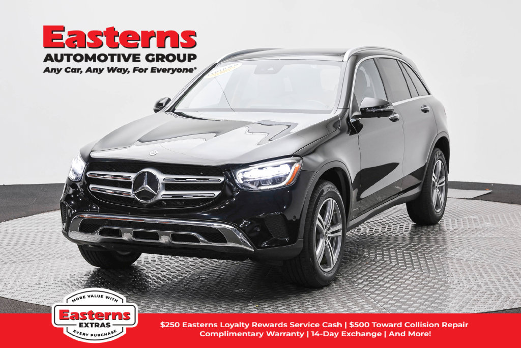 Used 2022 Mercedes-Benz GLC 300 4MATIC w/ Multimedia Package Lite image 1