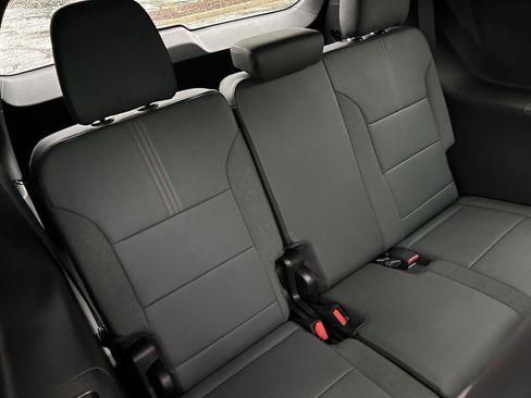 New 2026 GMC Acadia AT4 image 44